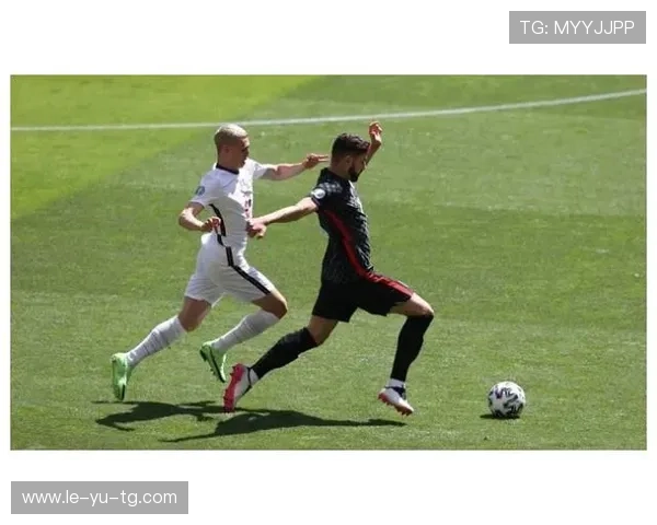 福登:英格兰中场新星的独特技术特点解析 福登:英格兰中场新星的独特技术特点解析