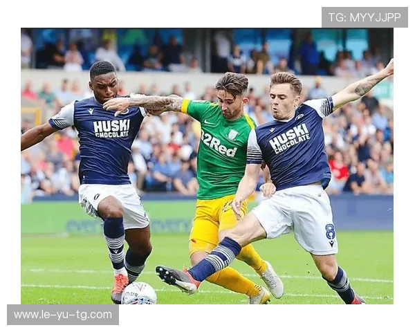 米德尔斯堡晋级附加赛决赛,球迷欢呼沸腾 米德尔斯堡晋级附加赛决赛,球迷欢呼沸腾